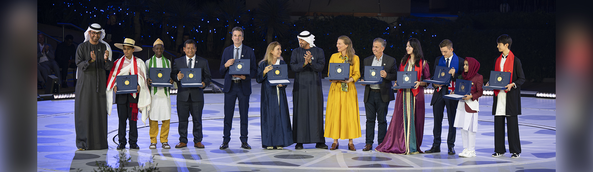 تكريم 11 فائزاً في حفل توزيع جوائز جائزة زايد للاستدامة  خلال مؤتمر COP28